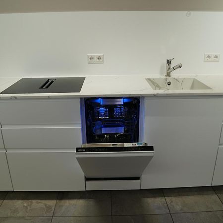 Kleine Studio-Wohnung, Kontaktloser Check-In 멕켄뷔렌 외부 사진