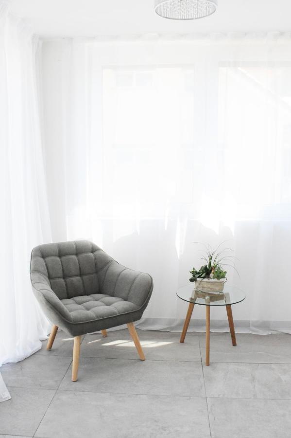 Kleine Studio-Wohnung, Kontaktloser Check-In 멕켄뷔렌 외부 사진